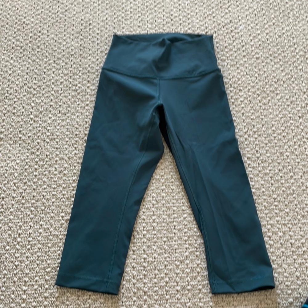 Lululemon workout leggings